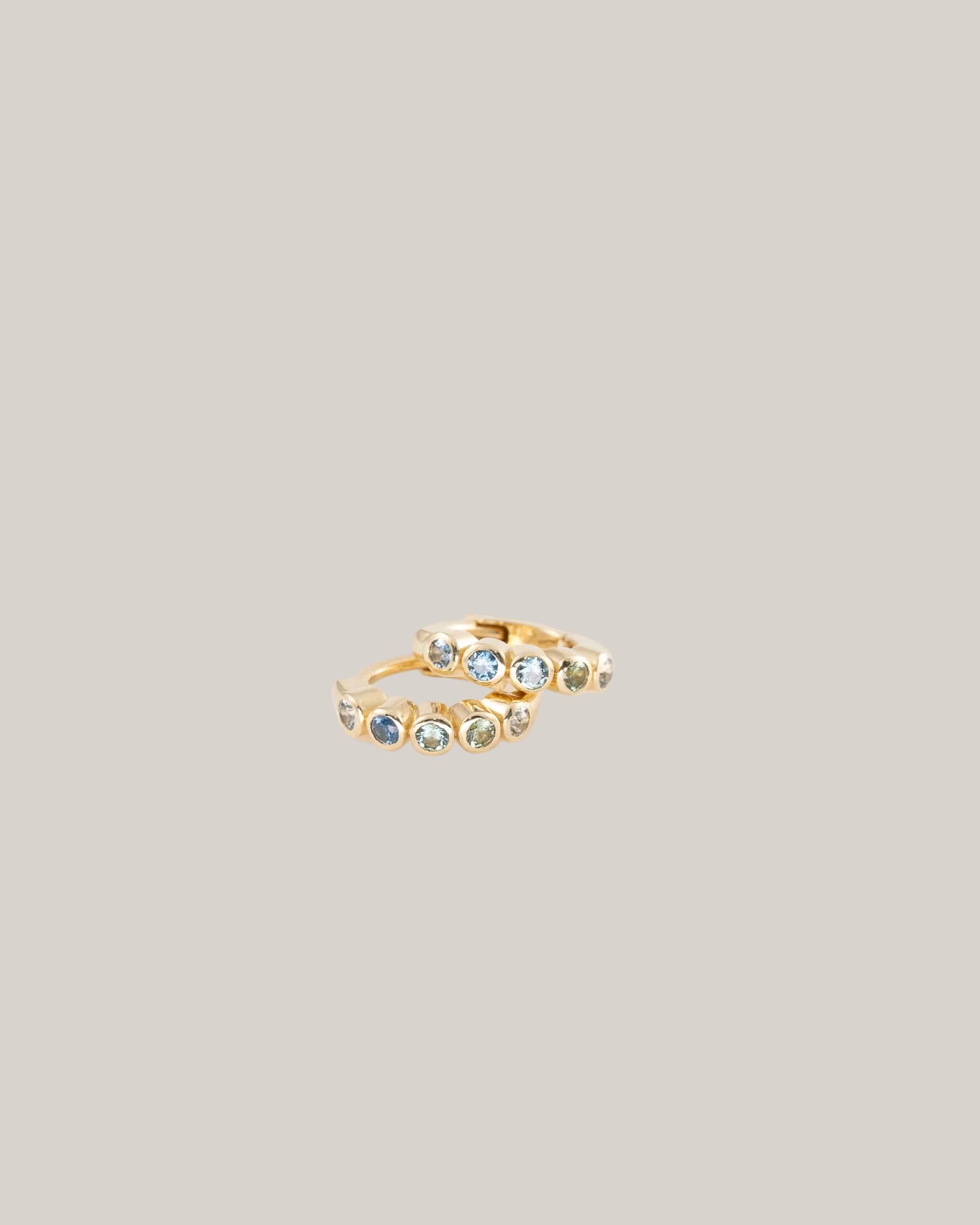 Selene Huggie, Ocean Sapphire