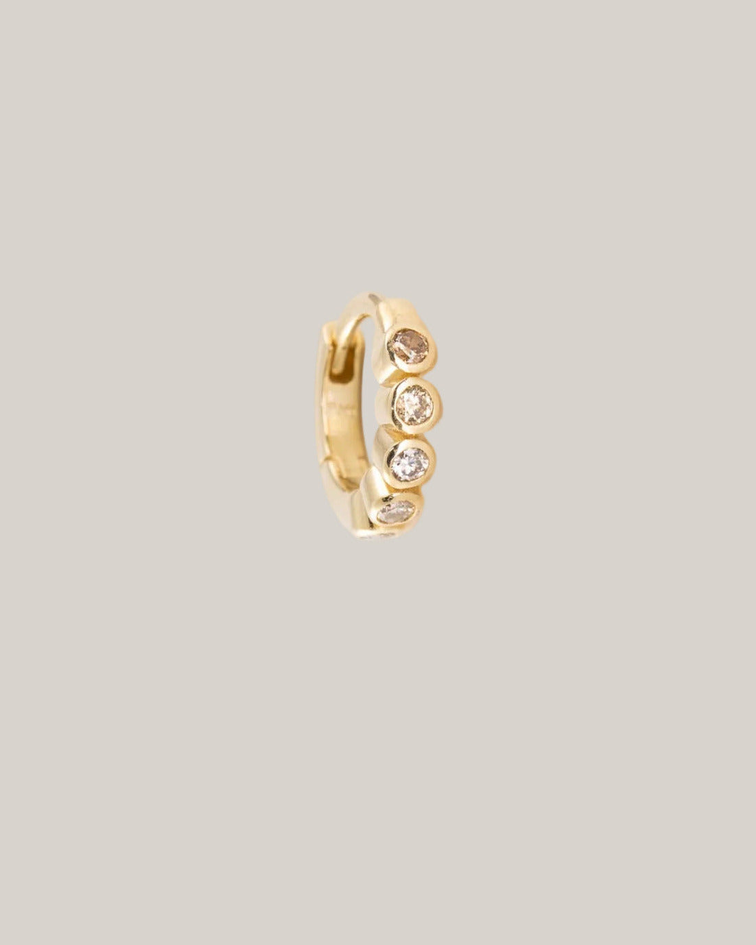 Selene Huggie, Desert Diamond