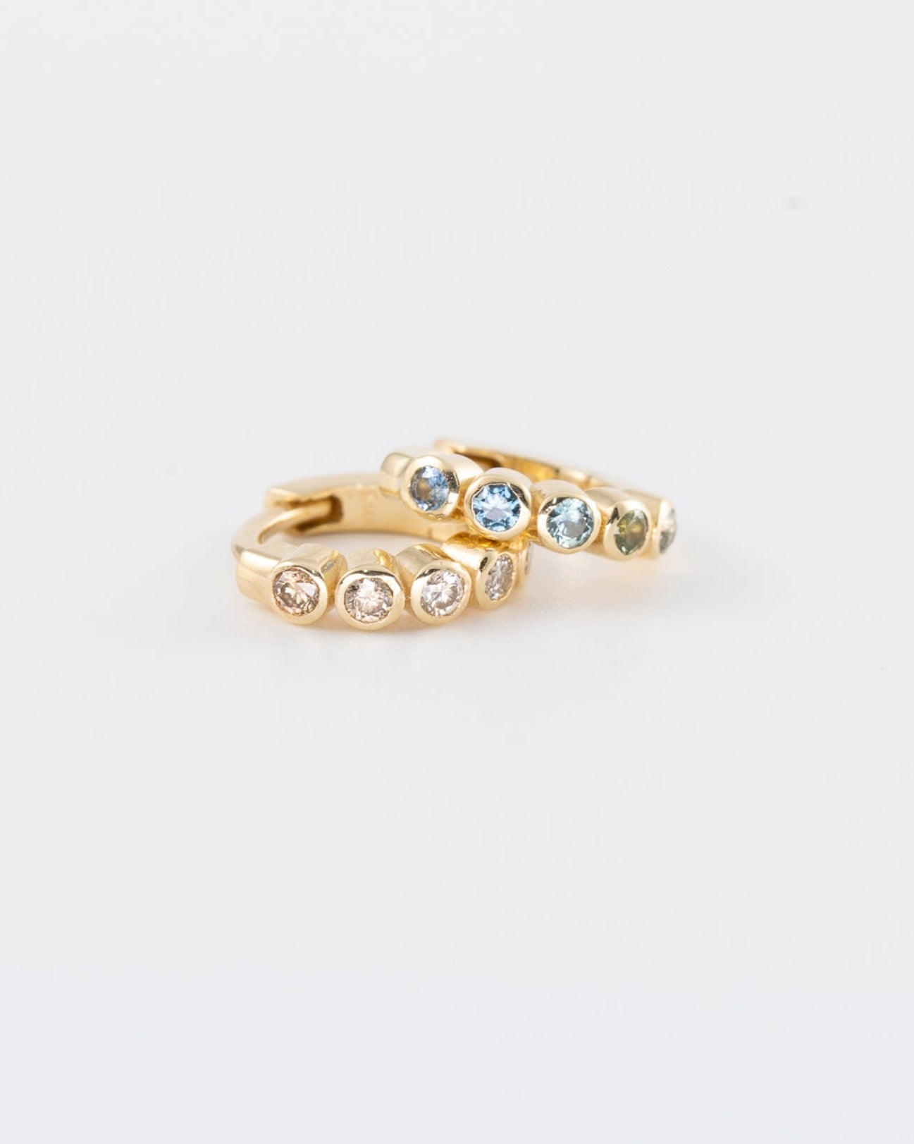 Selene Huggie, Ocean Sapphire