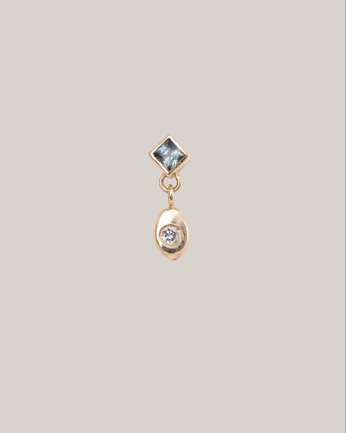 Baby Cairn Stud, Square Sapphire