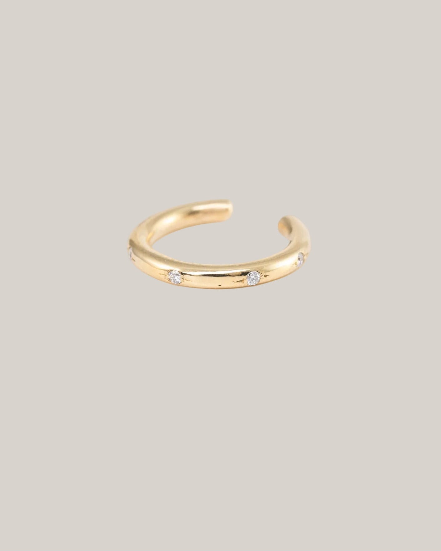 Baby Diamond Conch Cuff