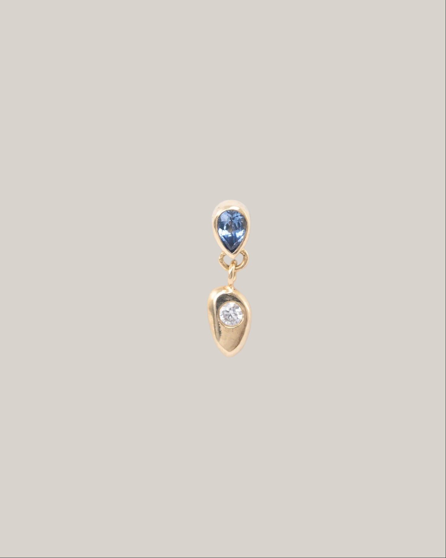 Baby Cairn Stud, Pear Sapphire