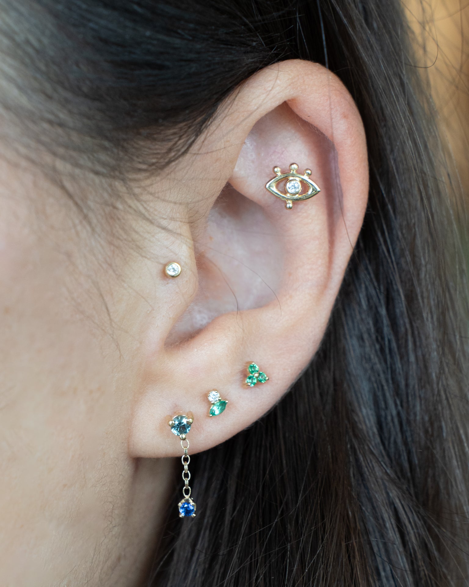 Emerald Glimmer Studs