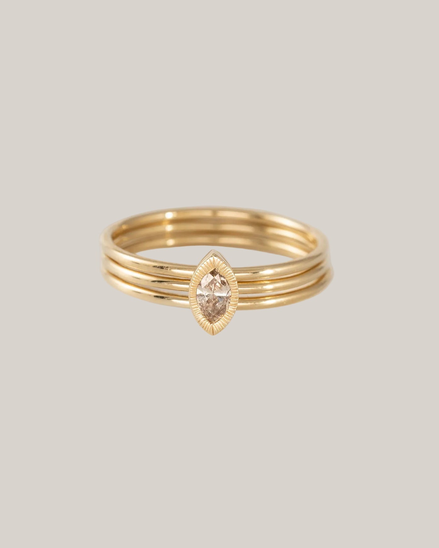 Marquise Nexus Ring, Champage